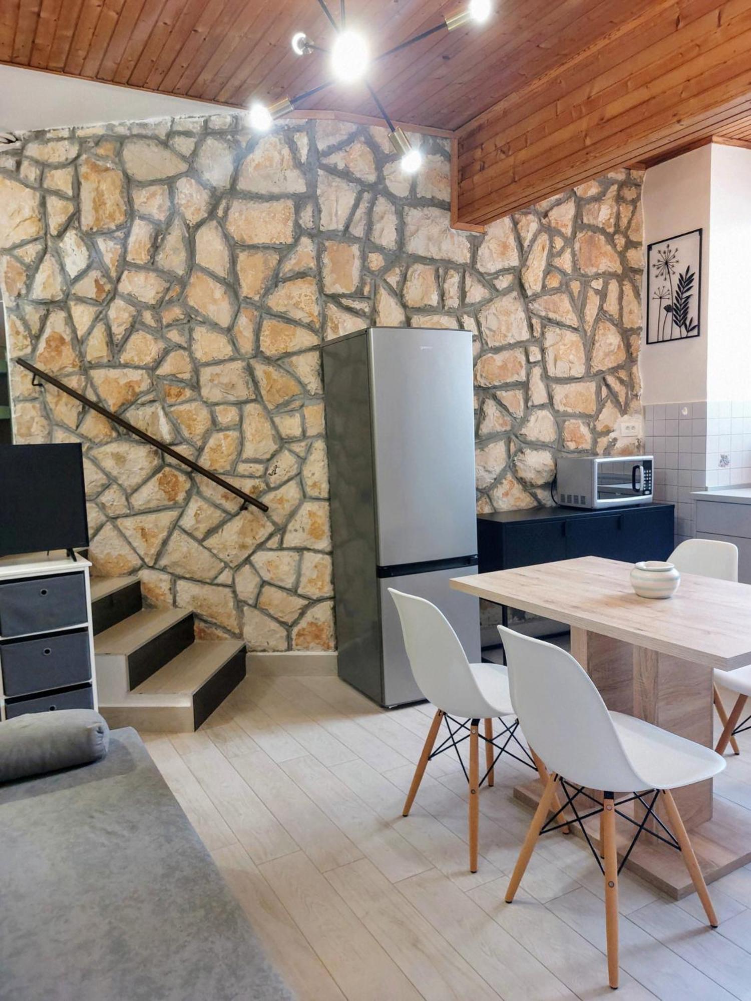 Apartment Kiwi ราบัซ ภายนอก รูปภาพ